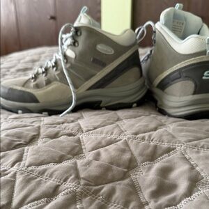Skechers Tan and Gray Outdoor Boots